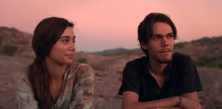 Enquanto o mundo se estapeia, fico com o seu sorriso