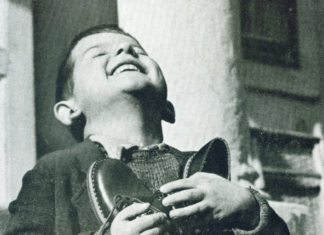 Por alguém que te ame depois de um grave erro gramatical.