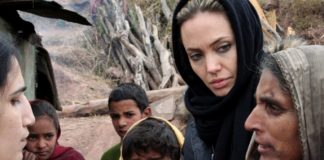 Dinheiro não corrompe ninguém. Só piora quem é ruim e melhora quem é bom. Dinheiro não corrompe ninguém. Só piora quem é ruim e melhora quem é bom.