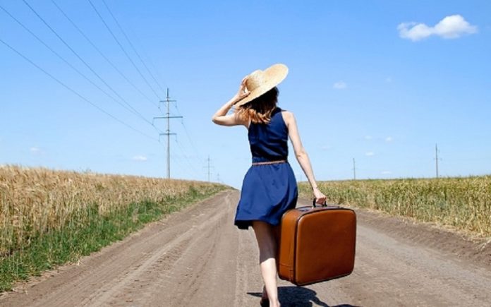 Consciência leve e pouca bagagem. Vida, agora é para valer!