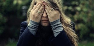 Pare de chamar quem não te ama de idiota! Pare de chamar quem não te ama de idiota!