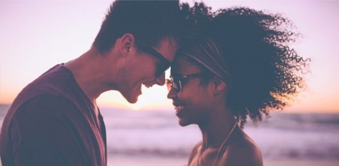 frases-para-celebrar-um-novo-amor-phalbm24686023_w660 Reconhecer o brilho alheio é uma forma muito especial de brilhar