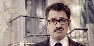 Três sinais de que ele não está a fim de você de verdade! Três sinais de que ele não está a fim de você de verdade!