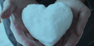 Corações inóspitos Corações inóspitos