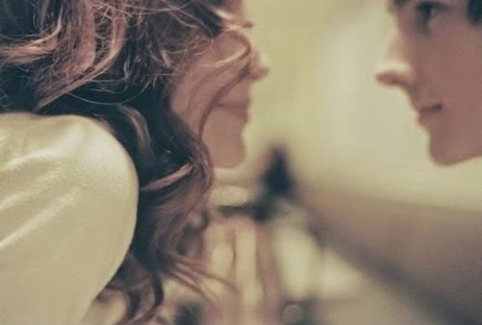 listen Adoro quem fala olhando no olho e olha bem o que fala.