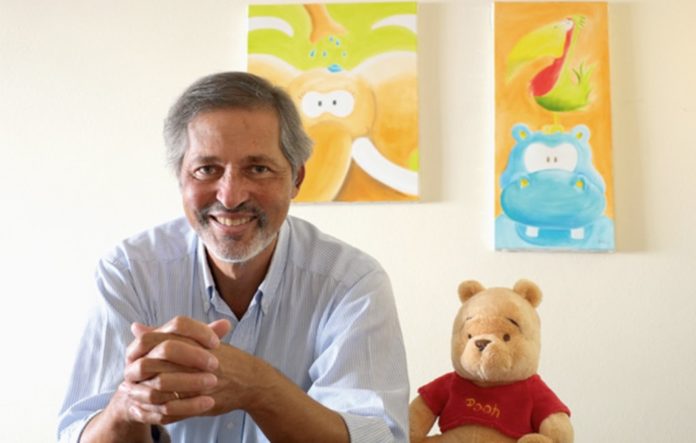 Entrevista ao pediatra Mário Cordeiro: “Os pais têm que deixar de ter tanto medo de tudo”