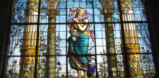 Pegue todos os seus estilhaços e monte um belo vitral