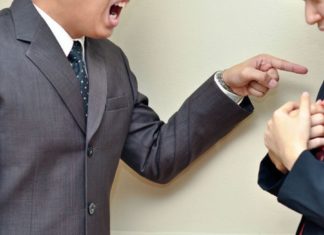 Covarde é quem usa o poder para diminuir o outro