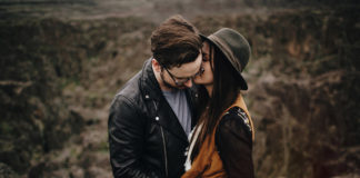 Quer saber? Ela vale a pena Quer saber? Ela vale a pena