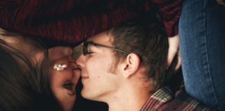 Algumas pessoas simplesmente ficam na gente