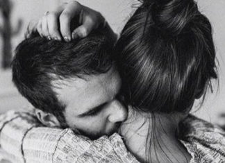 Não pare no tempo por alguém que continuou sem você