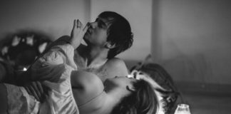 Com você uma noite pode ser a vida inteira Com você uma noite pode ser a vida inteira