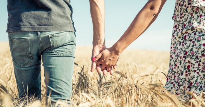 shutterstock_331001609 O amor é para os corajosos – é preciso estar pronto pra amar