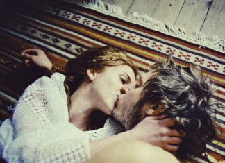 Você vai se decepcionar e amar de novo, não desista