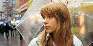 Viver com pena de si mesmo só serve para torná-lo fraco e afastar as pessoas