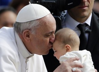 “Não existe mãe solteira, mãe não é estado civil”- feliz e nobre colocação do Papa Francisco