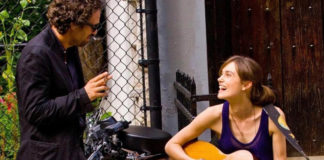 Jamais permita que alguém diga que seus sonhos não valem a pena Jamais permita que alguém diga que seus sonhos não valem a pena