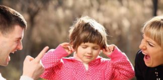 Quando grita, você demonstra sua fraqueza, não sua força! Quando grita, você demonstra sua fraqueza, não sua força!