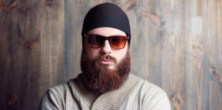 Sobre homofóbicos, machões, racistas e outros tipos que não gostam de gente.