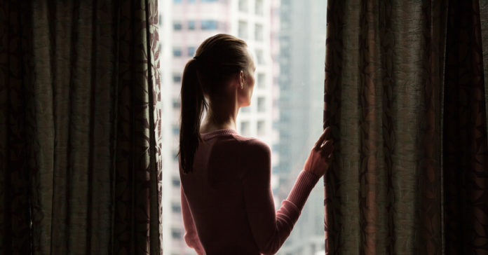 shutterstock_336758153 É preciso dizer adeus ao que te faz sofrer