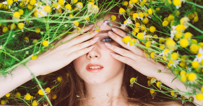 shutterstock_384478042 A gente costuma ver amor onde não tem