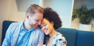 Custa “zero reais” dizer o quanto você gosta de uma pessoa.