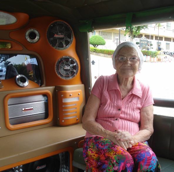 contioutra.com - Vovó russa de 89 anos viaja pelo mundo e compartilha imagens no Instagram