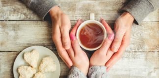 Discutir a relação não é coisa de mulher, é coisa de casal