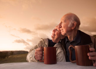 Há silêncios que constrangem. Há silêncios que constroem…