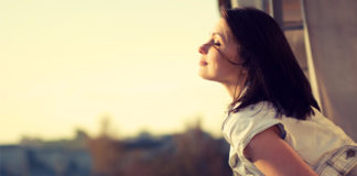 Não há tristeza que supere nossa capacidade de sentir alegria.