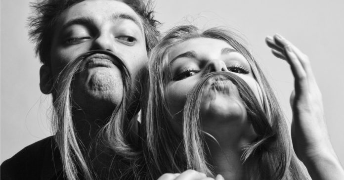 shutterstock_140134606 Você quer apenas namorar ou viver um grande amor?