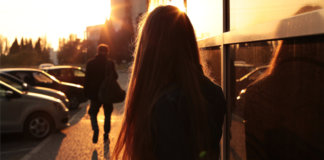 Cuidado com a carência: ela costuma ver amor onde não tem.