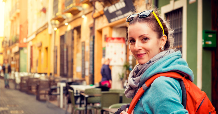 shutterstock_389998234 O que te faz diferente nesse mundo de pessoas tão iguais?