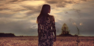 Por amor a gente fica, por amor a gente vai Por amor a gente fica, por amor a gente vai