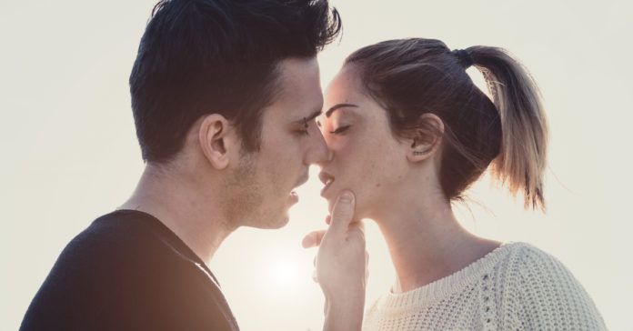 shutterstock_502429660 Nosso primeiro direito é uma segunda chance.