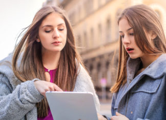 Campanha difamatória