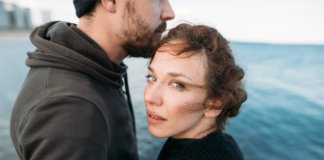 Não é a falta de tempo que acaba com o amor, mas sim o “você que sabe” Não é a falta de tempo que acaba com o amor, mas sim o “você que sabe”