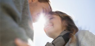 Gostoso é quando o mundo cabe dentro de um abraço