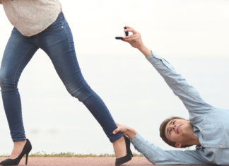 Um brinde a todos os foras que levamos até hoje!