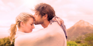 Amor Ágape: amor que se doa, amor que se entrega, amor incondicional Amor Ágape: amor que se doa, amor que se entrega, amor incondicional