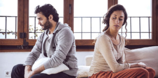 Pega leve. Amor nenhum sobrevive a gente chata! Pega leve. Amor nenhum sobrevive a gente chata!