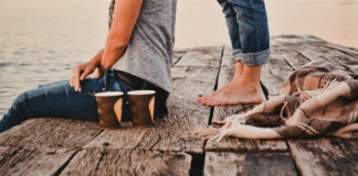 Me diz, com que pernas devo seguir? Sobre relacionamentos e fins