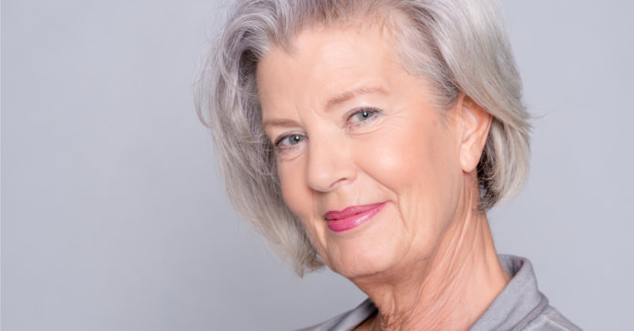 Mulheres com cabelos brancos