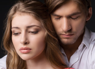 A falta de atenção muda as pessoas. O excesso dela também.