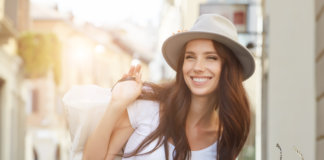 Quem ama aprende a não prender ninguém.