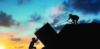 Servidão Moderna: Escravidão e Alienação no Mundo do Trabalho