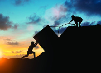 Servidão Moderna: Escravidão e Alienação no Mundo do Trabalho