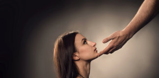 Não permita que abusem de sua bondade, transformado-a em servidão Não permita que abusem de sua bondade, transformado-a em servidão