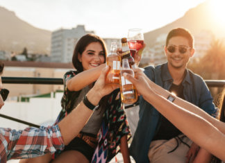 Verdadeiras amizades vêm inteiras, recíprocas e ausentes de egoísmos