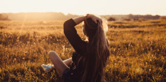 Sou efeito colateral de tudo o que eu não soube fazer